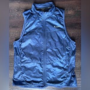 Nike Running Men's Polyfill Full Zip Vest Large